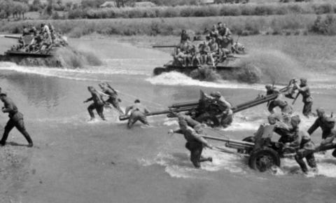 «Максимально технологичное орудие»: как пушка ЗИС-3 помогала Красной армии бороться с нацистскими оккупантами
