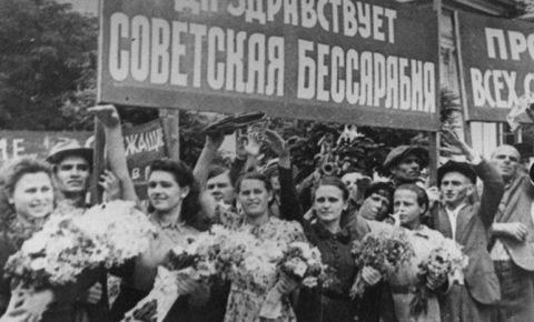 «Жители встречали Красную армию со слезами радости»: как СССР бескровно освободил захваченную Румынией Бессарабию