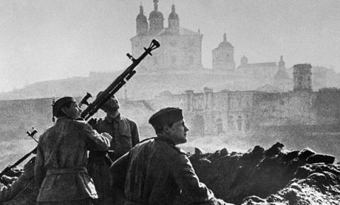 «Пришли и прогнали проклятых фашистов» 80 лет назад Красная армия освободила Смоленск. Как это повлияло на ход войны?