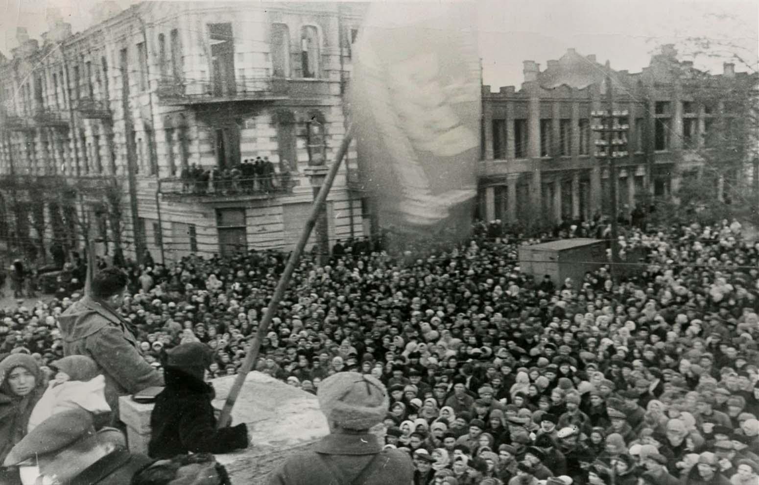 Оккупация пятигорска. Пятигорск в 1943 год освобождение Пятигорска. Освобождение Ставрополя 1943. 1942-1943 Немцы в Пятигорске. Кисловодск 1943.