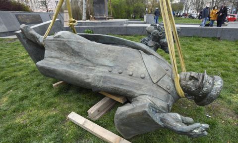 Москва рассчитывает на разрешение ситуации с памятником Коневу в Праге