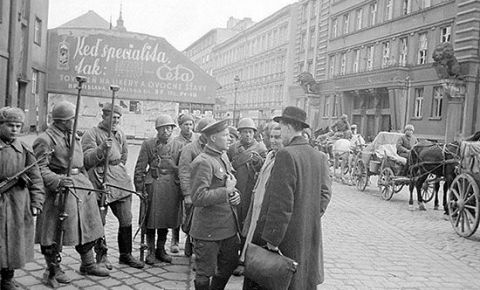 26 апреля 1945 года советские войска освободили город Брно