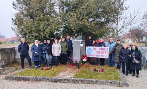 Участники Бессмертного Полка в Австрии привели в порядок братские могилы и почтили память павших