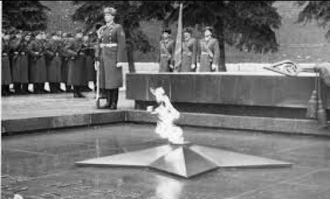 День неизвестного солдата 