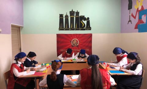Дети Чеченской Республики пишут письма ветеранам