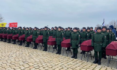 Астраханские поисковики приняли участие в захоронении 180 защитников Сталинграда
