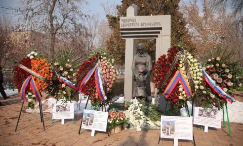 В Армении прошла памятная церемония в честь годовщины снятия блокады Ленинграда