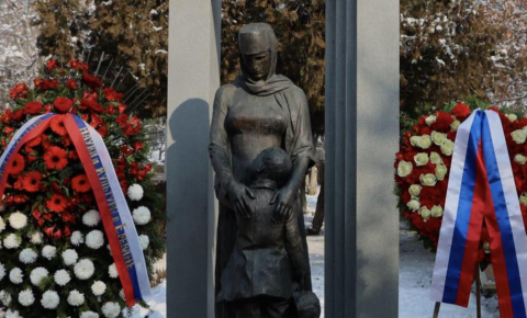 Комментарий Посольства РФ в Армении в связи с актом вандализма над памятником «Детям блокадного Ленинграда»