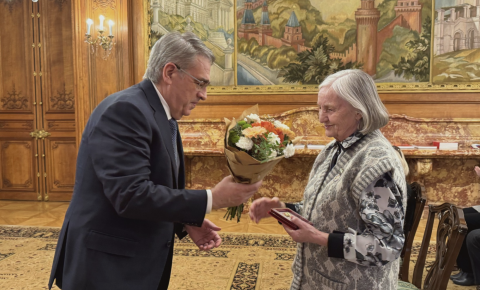 В Посольстве РФ в Чехии состоялось торжественное вручение почетных знаков Правительства Санкт-Петербурга