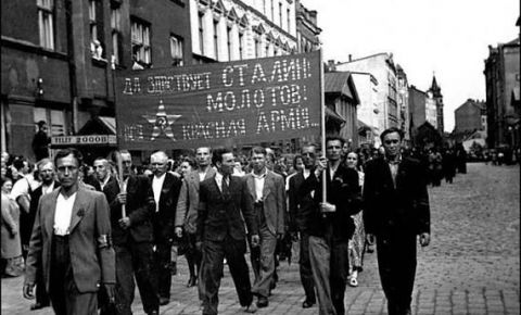 Страницы истории: 21 июля 1940 года были созданы Эстонская, Латвийская и Литовская Республики