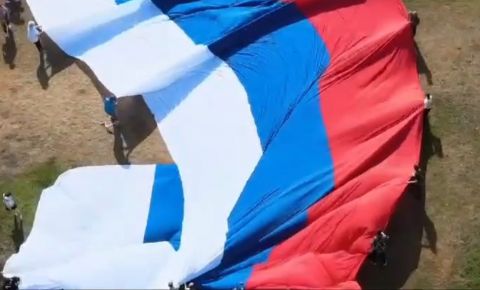 Жители Израиля масштабно поздравили соотечественников с Днём России