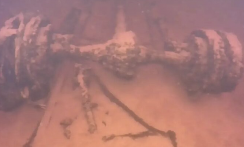 На дне Ладожского озера обнаружили затонувшие предметы времен Великой Отечественной войны