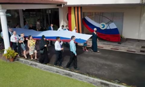 В Малайзии в 2022 году Бессмертный полк прошел 7 мая в Русском доме в Куала-Лумпуре.