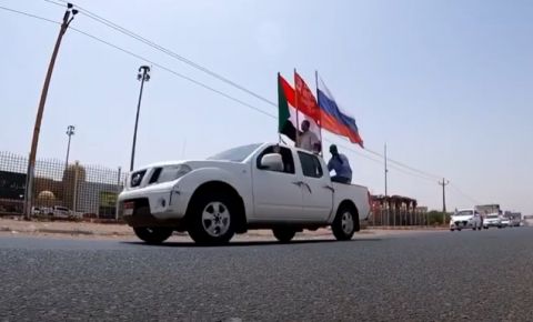 В столице Судана прошел автопробег посвященный Дню Победы