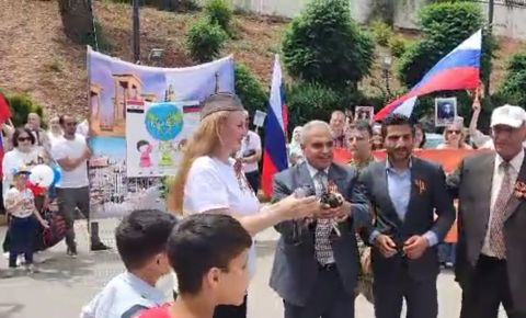 В Сирии соотечественники из Хомса, Тартуса и Хамы провели «Бессмертный полк» и мероприятия в честь Дня Победы