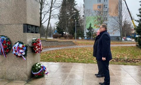 Посол России в Словакии почтил память героев Словацкого национального восстания на военном кладбище в городе Мартин