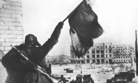 Бессмертный полк России ждет портреты и истории героев Сталинграда