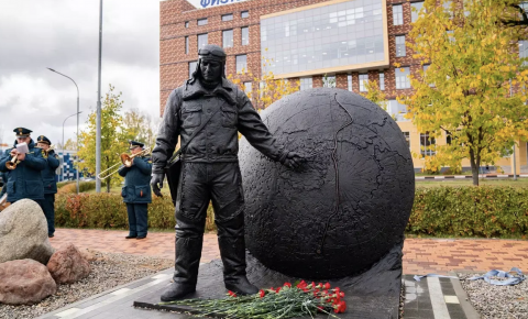 В Подмосковье открыли памятник Герою Советского Союза Александру Белякову 