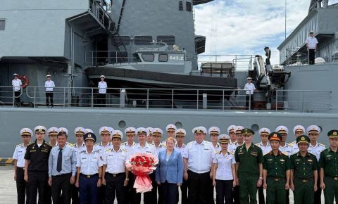 Отряд кораблей Тихоокеанского военно-морского флота России прибыл с дружеским заходом в порт Дананг