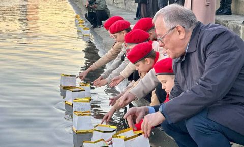 В Пхеньяне прошла патриотическая акция «Огонь благодарных сердец»