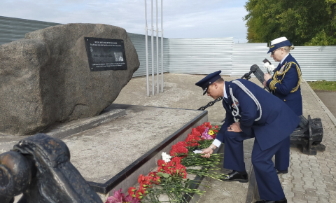 В Архангельске дипломаты из Великобритании и США почтили память участников союзных конвоев времен Второй мировой войны