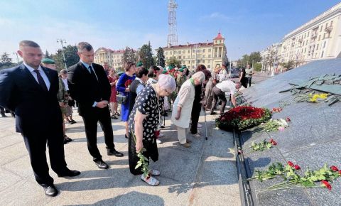 В Минске прошли памятные мероприятия к 83-й годовщине начала блокады Ленинграда