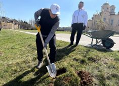 На территории храма Собора всех белорусских Святых состоялась церемония закладки «Сада Памяти»