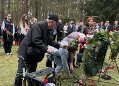 На кладбище «Waldfriedhof» прошла мемориальная церемония