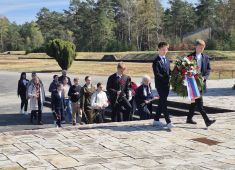 В Германии, на кладбищах «Bergen-Hörsten» и «Bergen-Belsen» прошли мемориальные мероприятия