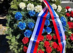 В Венгрии прошли мемориальные церемонии возложения цветов у памятников бойцам Красной Армии 