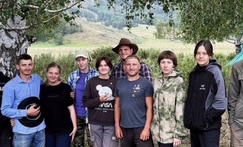 Археологи России и Казахстана нашли на Алтае новые поминальные комплексы эпохи раннего Средневековья