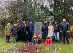 Мемориальная церемония посвященная «Дню неизвестного солдата» прошла на кладбище Хорнли в Базеле