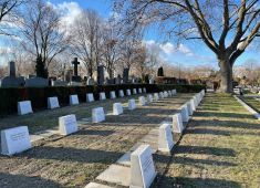 На венском кладбище Асперн состоялось возложение венков и цветов на советском воинском захоронении