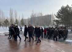 Посол России в Казахстане возложил венок к памятнику генералу Ивану Панфилову