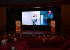 Праздничный форум к 10-летию Бессмертного полка России завершился в Москве