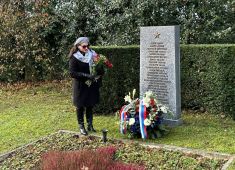 На Базельском кладбище «Hornli»  прошла мемориальная церемония в честь Дня неизвестного солдата