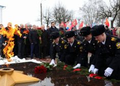 Памятник «Защитнику Отечества от благодарных потомков» открыт в Орловской области
