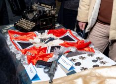 Киргизско-Российский славянский университет провел фотовыставку "80 лет Сталинградской битве".