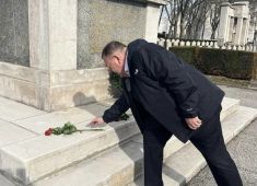 В Австрии прошли мемориальные церемонии возложения венков к памятникам советским воинам
