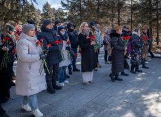 В  провинции Хэбэй состоялось мероприятие, посвященное памяти советских воинов, павших в августе 1945 года при освобождении Северо-востока Китая от японских оккупантов