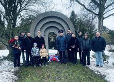 В Копенгагене у памятника «Русский монумент» прошла мемориальная церемония