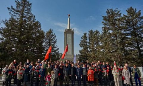 На мемориале советским и монгольским воинам в уезде Чжанбэй прошла мемориальная церемония