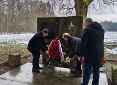 В Польше прошли мемориальные мероприятия и церемония возложения венков