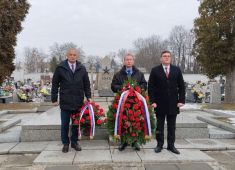 В Польше прошли мемориальные мероприятия и церемония возложения венков