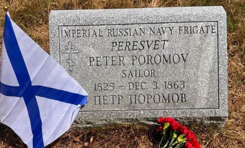 В Нью-Йорке возложили цветы к могилам русских моряков