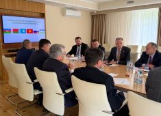 В Будапеште к мемориалу советским воинам-освободителям возложили цветы