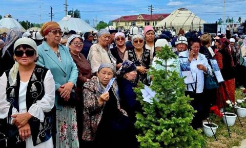 В Киргизии прошло мемориальное мероприятие посвященное Дню памяти и скорби