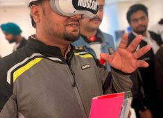 Индийским байкерам и участникам мотопробега по Нью-Дели, представили портал «Discover Moscow»