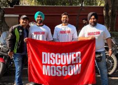 Индийским байкерам и участникам мотопробега по Нью-Дели, представили портал «Discover Moscow»