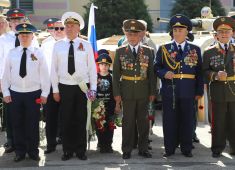 В Таджикистане прошло Шествие «Бессмертного полка»